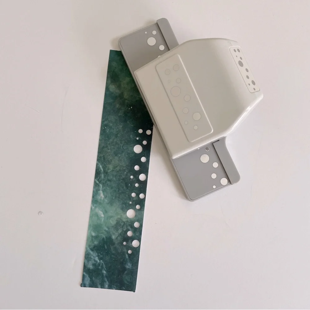 Hole puncher - Swiss cheese